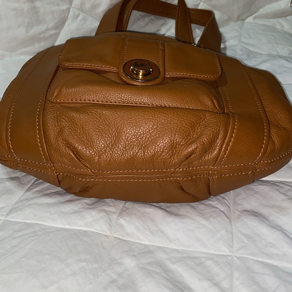 Mint Michael Kors Beautiful Soft Leather camel boho slouchy shoulder bag - Picture 7 of 16